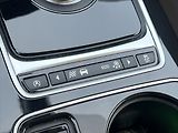 Jaguar F-Pace 2,0 D 132kW AWD PRESTIGE - náhled 24