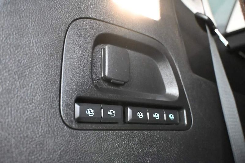 Ford S-MAX (2020) 2.0 LED SONY ACC 7 Míst Tažné - fotka 23 z 39