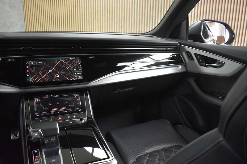 Audi Q8 50TDI S-LINE*4x4*AIR*KESSY*DPH - fotka 10 z 45