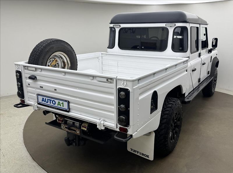 Land Rover Defender 2,5 130 Td5 90kW PO RENOVACI - fotka 4 z 45