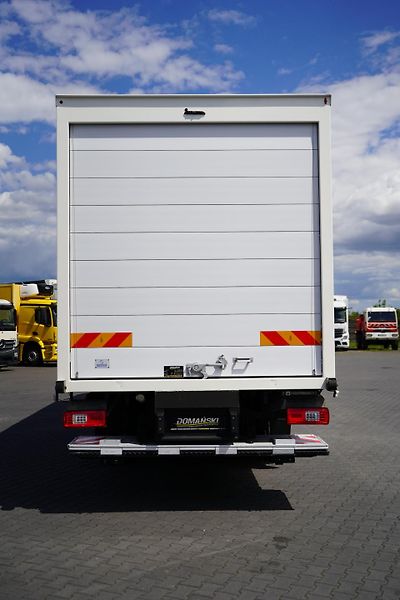 Iveco S-WAY (2021) 420 / E 6 / KONTENER + WINDA / - fotka 46 z 47