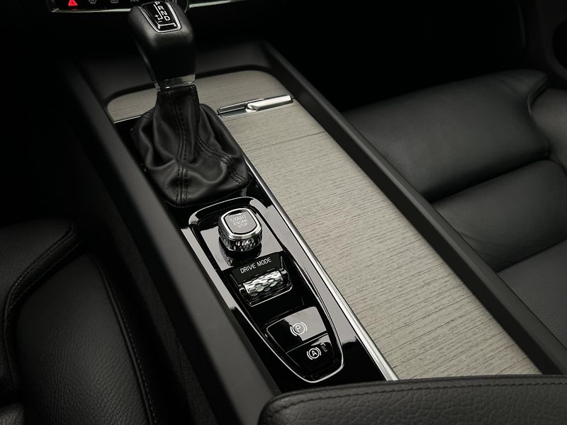 Volvo V60 T5 INSCRIPTION AUT - fotka 26 z 46