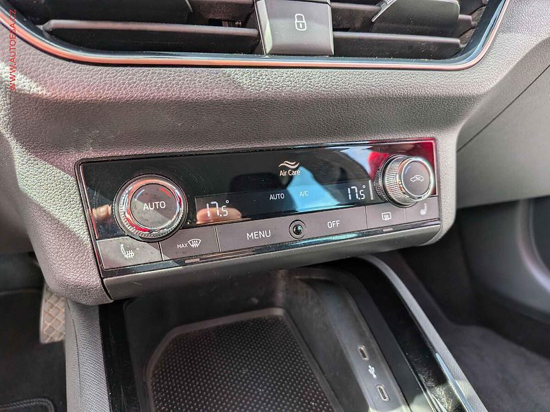 Škoda Scala (2023) 1.0 TSi, 2.maj,ČR, DSG, DIGI - fotka 14 z 15