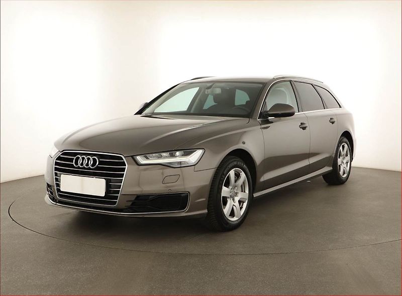 Audi A6 (2015) 3.0 TDI, Automat, Kůže, Navi - fotka 2 z 20