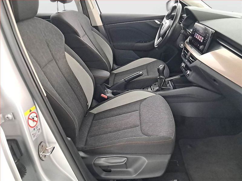 Škoda Scala (2019) Style 1.6 TDI, Tempomat - fotka 9 z 16