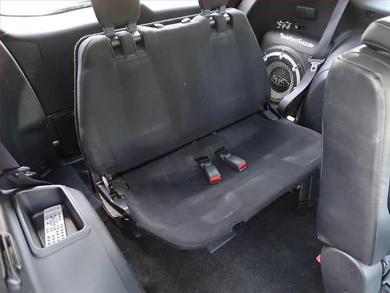 Mitsubishi Outlander (2010) 2.2 DI-D, 4X4, Automat - fotka 18 z 21