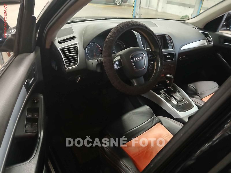 Audi Q5 (2011) 2.0TDi Quattro, ČR, AT, bixen - fotka 3 z 3