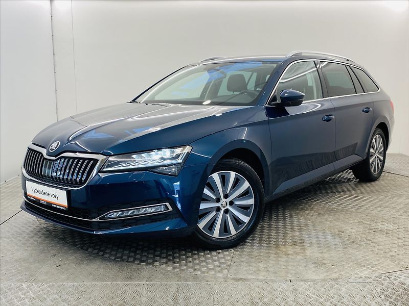 Škoda Superb 2,0 TDI 110kW DSG Style - fotka 1 z 25