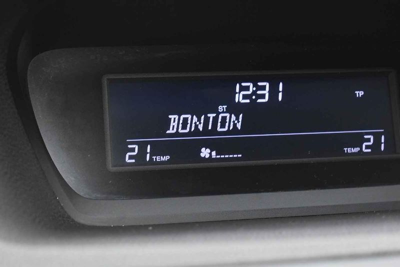 Tentokrát jsem otestoval dvanáctiletý kombík Honda Accord