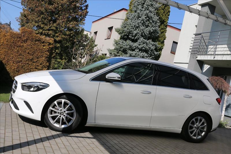 Mercedes-Benz Třídy B 1,3 ČR,DPH,24000KM, Automat - fotka 16 z 52