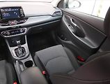 Hyundai i30 (2023) Family 1.5 T-GDI MHEV, Automat - náhled 8