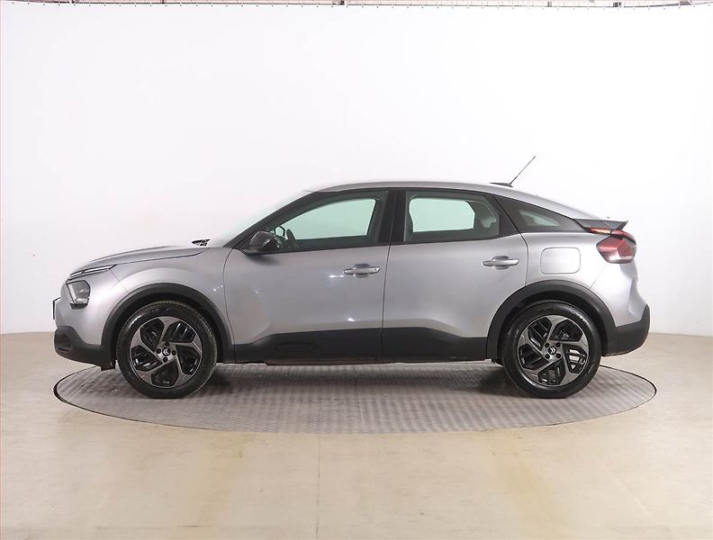 Citroën C4 (2023) Feel 1.2 PureTech, Automat - fotka 3 z 18