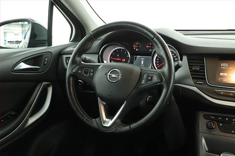 Opel Astra (2018) 1.4 T, Serv.kniha, Tempomat - fotka 8 z 14