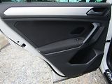Volkswagen Tiguan (2017) 1.4 TSI 110kW DSG R-Line - náhled 20