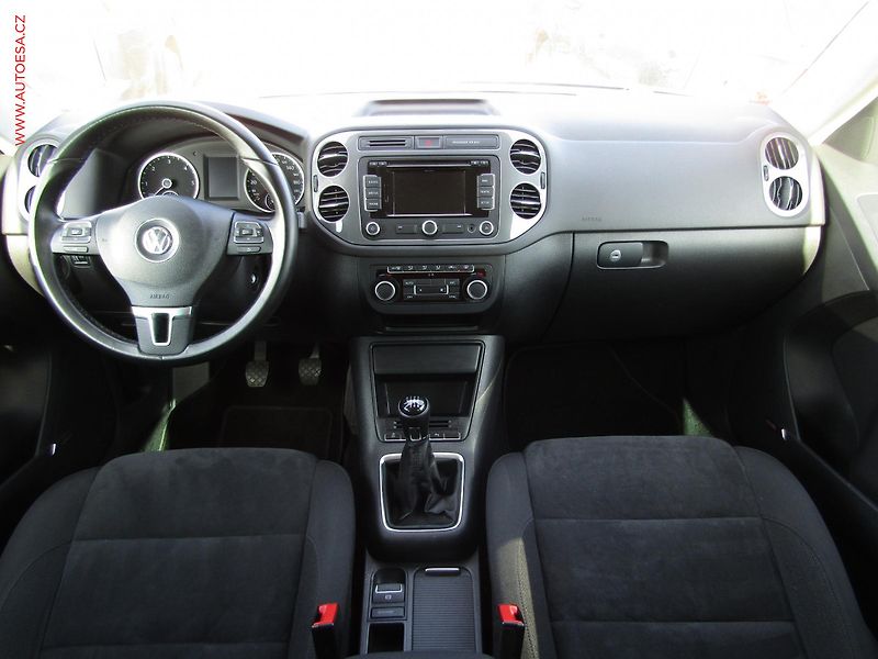 Volkswagen Tiguan (2013) 2.0TDi 4x4, Sport, TZ, xenon - fotka 8 z 18