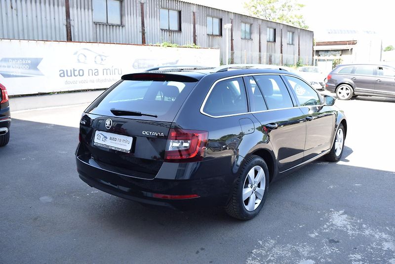Škoda Octavia (2019) 1.5TSI 110kw AMBITION LED APP - fotka 8 z 49