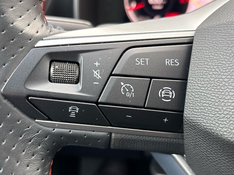 Seat Leon FR DSG,1maj,ČR - fotka 23 z 26