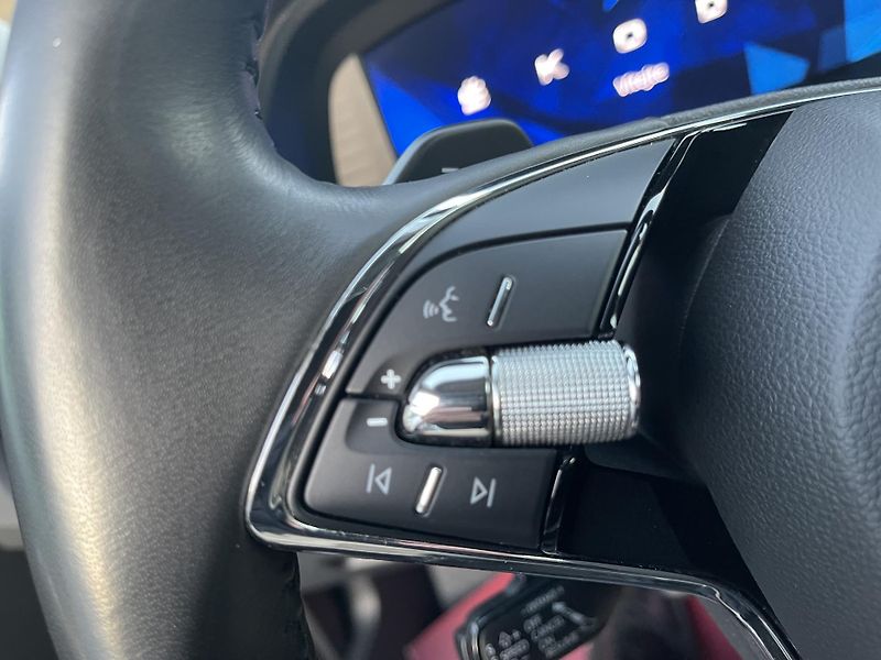 Škoda Octavia 2.0TDi Dsg STYLE 4x4 NEHAV-ČR! - fotka 30 z 46