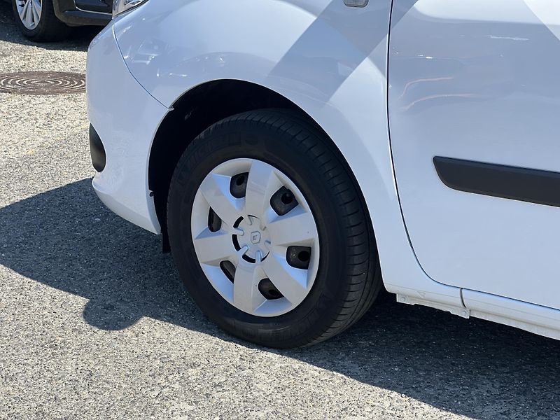 Renault Kangoo 1.5dCi 1.MAJ ČR DPH - fotka 40 z 40
