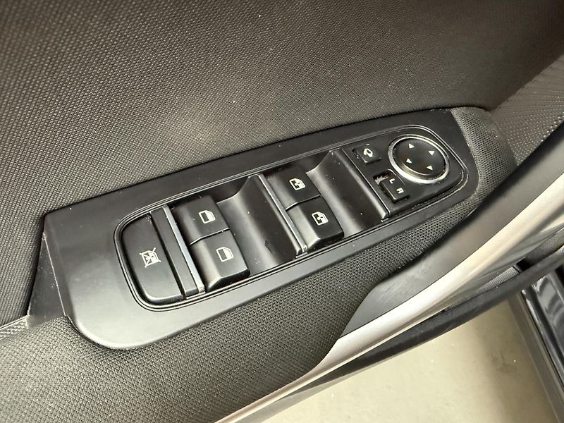 Kia Ceed 1.5 T-GDI 118kW Top SW DCT - fotka 10 z 12