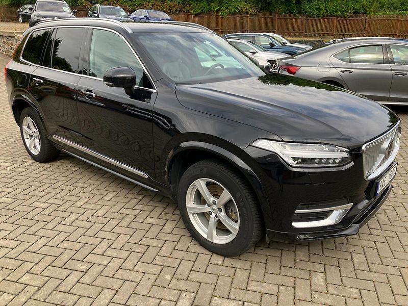 Volvo XC90 (2022) B5 AWD DIESEL INSCRIPTION AUT - fotka 2 z 42