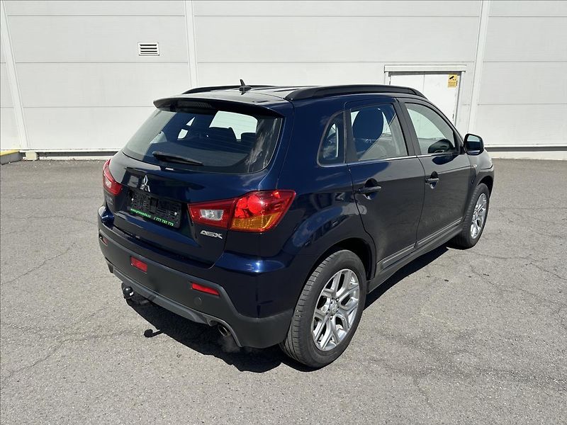 Mitsubishi ASX 1,6 TAŽNÉ - fotka 3 z 24