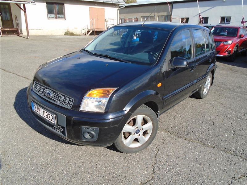 Ford Fusion 1,4 - fotka 4 z 21