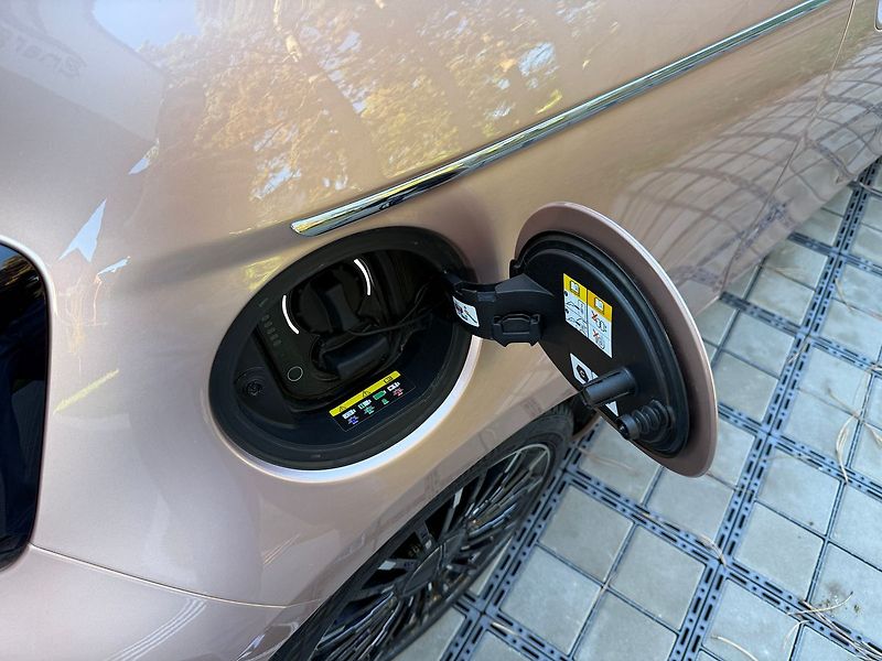 Fiat 500 LaPrima 42 kWh JBL Panorama - fotka 9 z 37