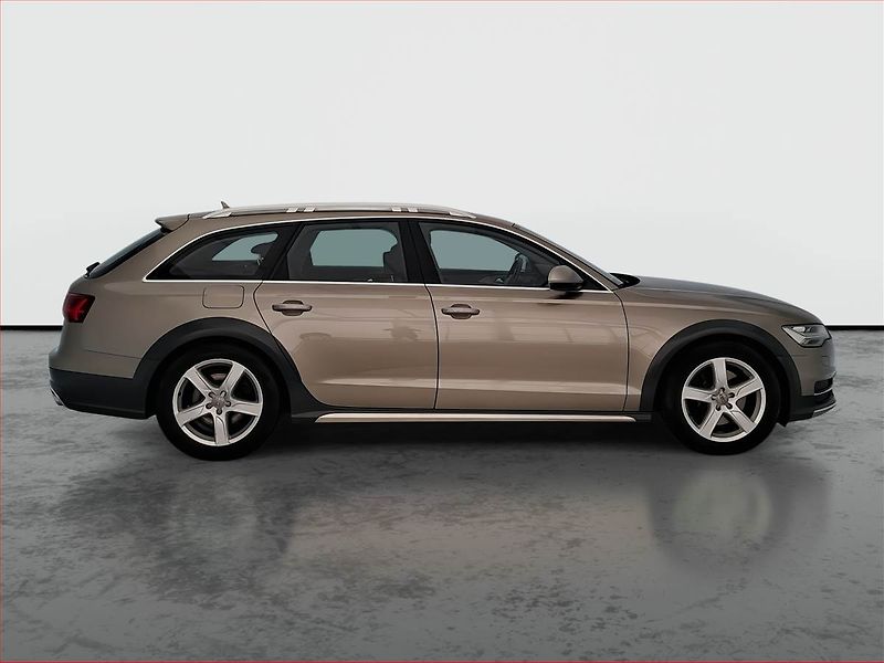 Audi A6 Allroad (2016) 3.0 TDI, 4X4, Automat, Kůže - fotka 6 z 31