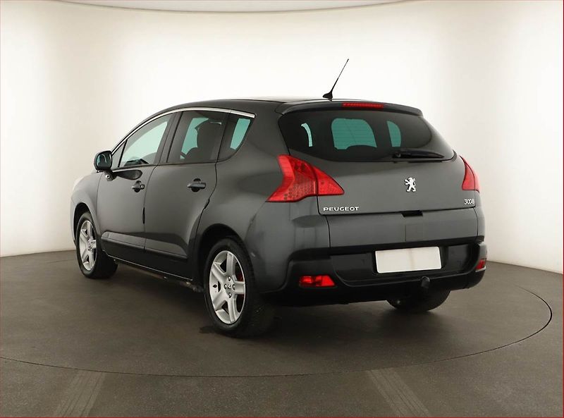 Peugeot 3008 (2012) 2.0 HDi, Navi, Tempomat - fotka 4 z 13