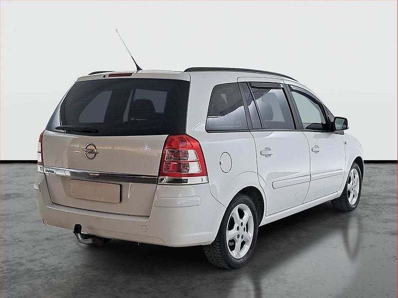 Opel Zafira (2014) 1.8, 7 míst - fotka 5 z 19