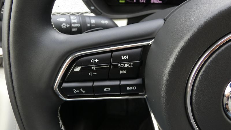 Mazda CX-60 2.5 e-Skyactiv PHEV AWD aut. T - fotka 11 z 28