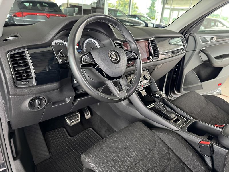 Škoda Kodiaq 1,4TSI DSG*4x4*STYLE*360K*Pano - fotka 11 z 42