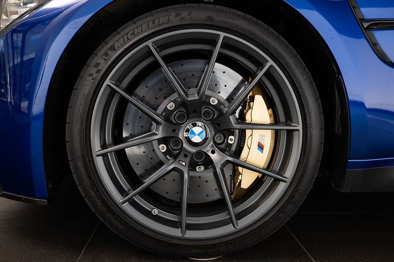 BMW M3 CS/HarmanKardon/Keramické Brzd - fotka 23 z 31