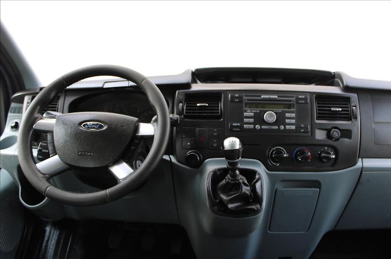 Ford Transit 2.2 TDCi 115T300/9míst/CZ - fotka 17 z 30