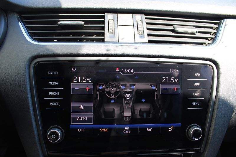 Škoda Octavia 2,0 TDI 110kw Style plus - fotka 18 z 25