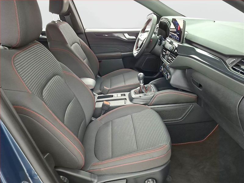 Ford Kuga (2024) ST-Line 1.5 EcoBoost - fotka 9 z 16