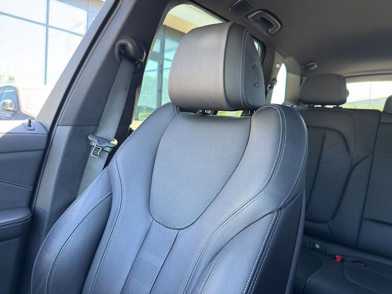 BMW X5 xDrive30d - fotka 14 z 23