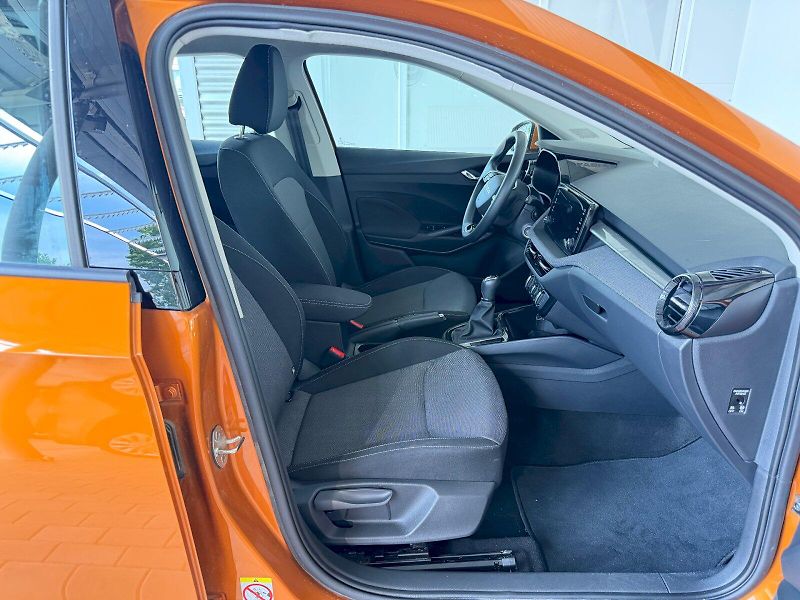 Škoda Fabia (2025) Selection 1.0 TSI / 70 kW M5 - fotka 22 z 24