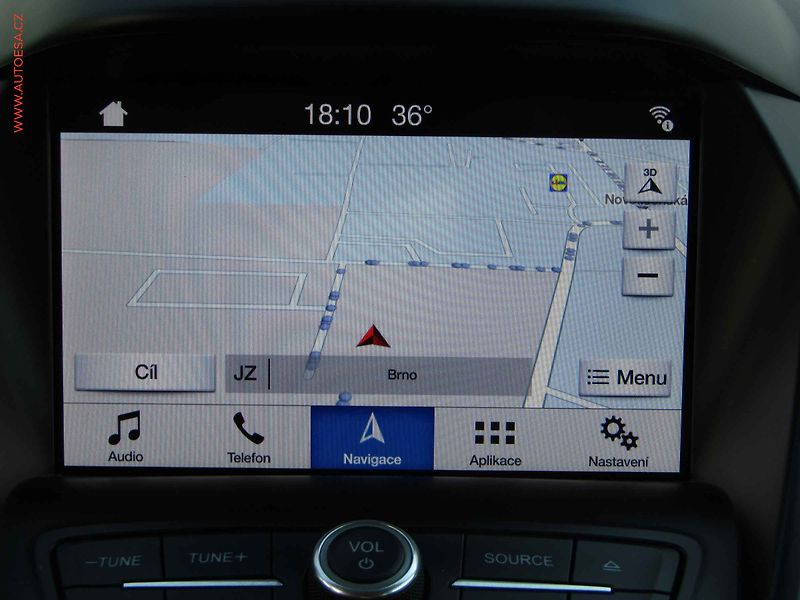 Ford Kuga (2019) 1.5 EB, AC, navi, park.asist - fotka 17 z 21