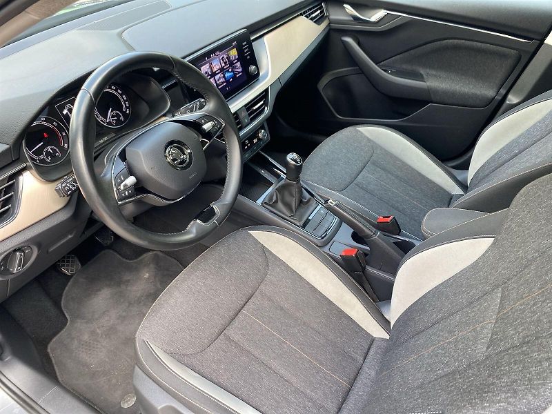 Škoda Scala (2022) 1.5 TSI Style - fotka 8 z 34