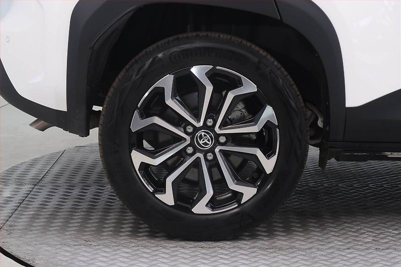 Toyota Yaris Cross (2022) Comfort 1.5 VVT-i - fotka 15 z 19