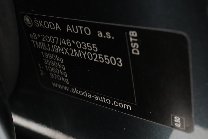 Škoda Octavia 2,0 TDI 110 kW DSG Style Záruk - fotka 12 z 32