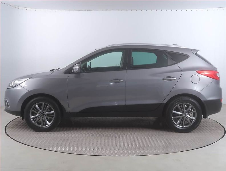 Hyundai ix35 (2015) 1.7 CRDi, Serv.kniha, Kůže - fotka 3 z 16