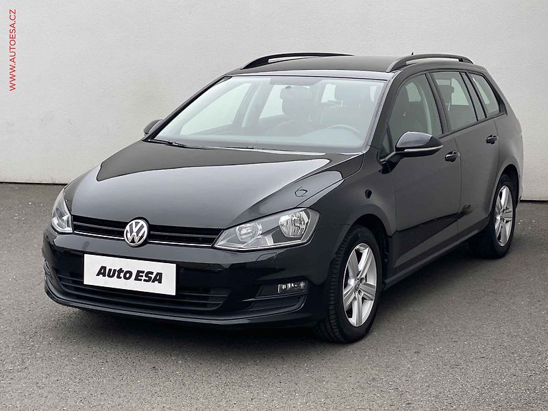 Volkswagen Golf (2013) 2.0 TDi, Comfortline, DSG - fotka 3 z 18