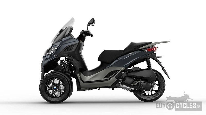 Piaggio (2026) MP3 310 E5+ AKCE - fotka 15 z 15