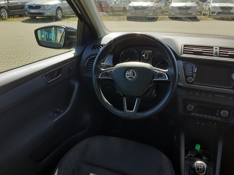 Škoda Fabia (2016) Kombi 1.2 TSi 81Kw - fotka 8 z 43