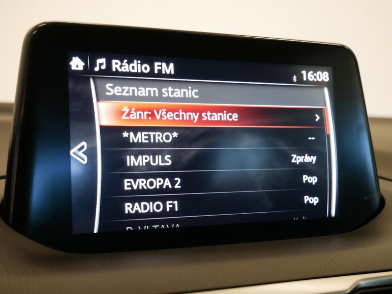 Mazda 3 - fotka 19 z 29