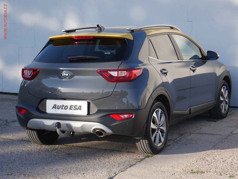 Kia Stonic (2021) 1.0 T-GDi, ČR, Navi, kamera - fotka 6 z 19