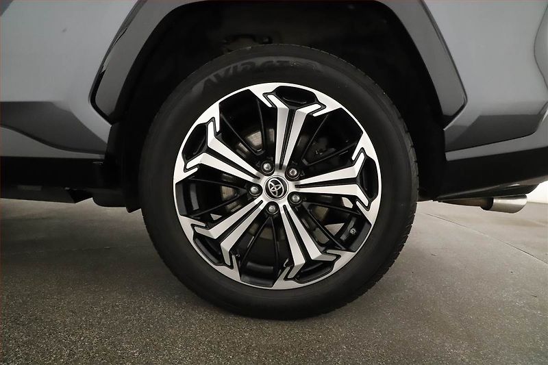 Toyota RAV4 (2022) 2.5 Plug-in - fotka 12 z 21